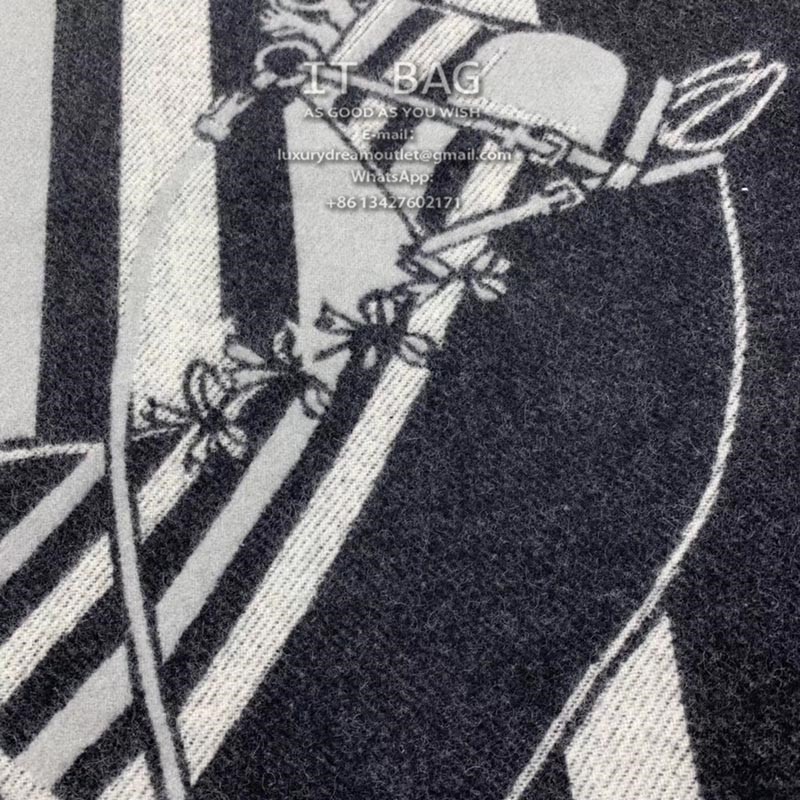 Couvertures Nouvelles plaid black 4